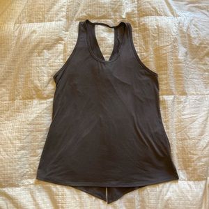 Athlete essence tie back tank top - like new